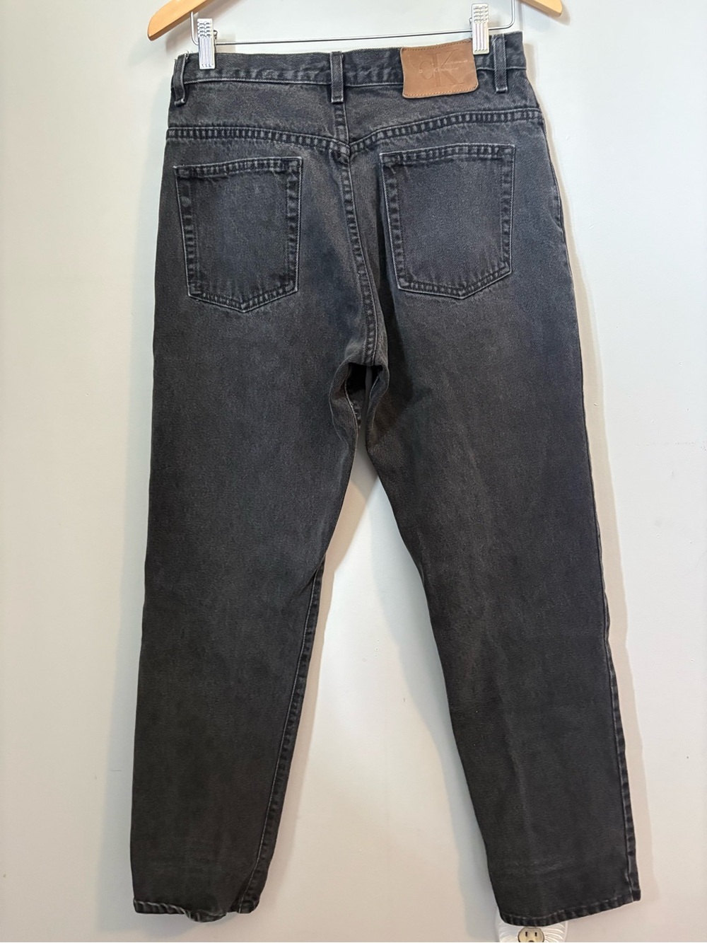 VTG 90s Calvin Klein High Rise Mom Jeans Washed Black Made in Canada Sz 6 or 28”